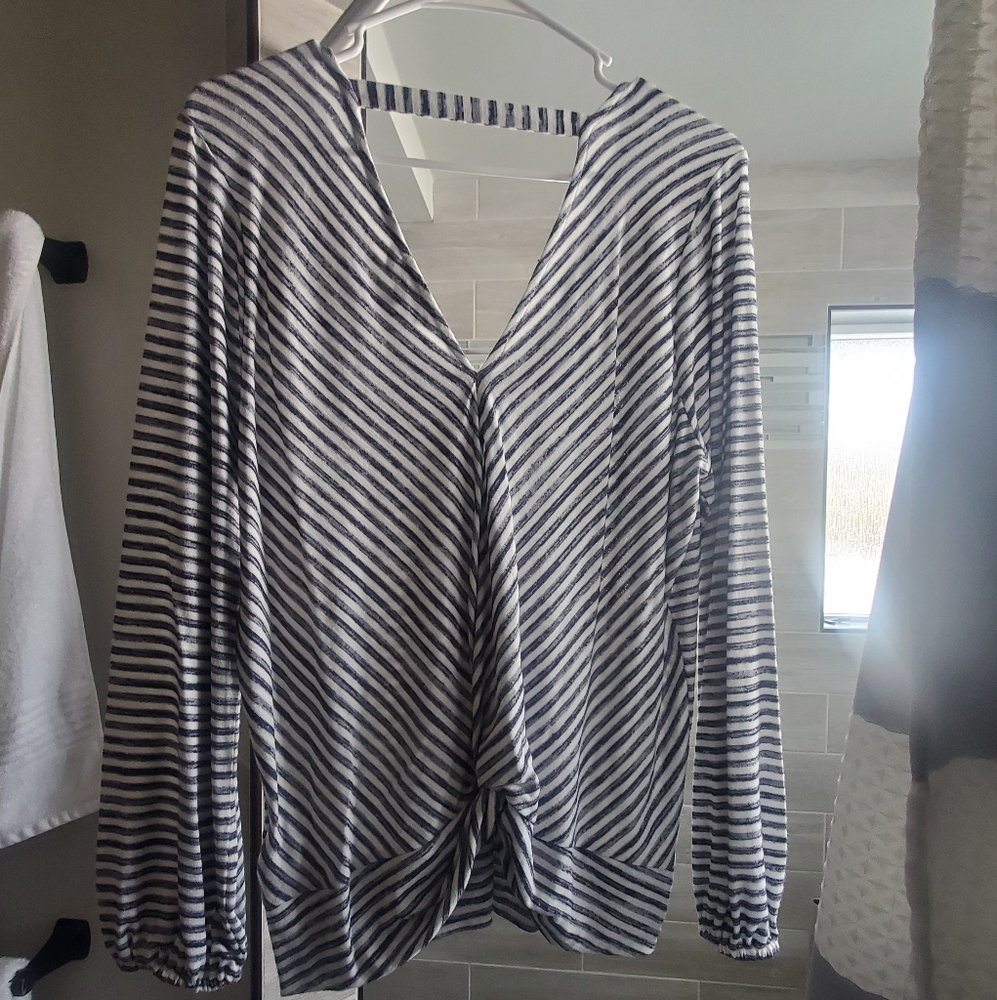 Liverpool Medium white and navy stripe long sleeve